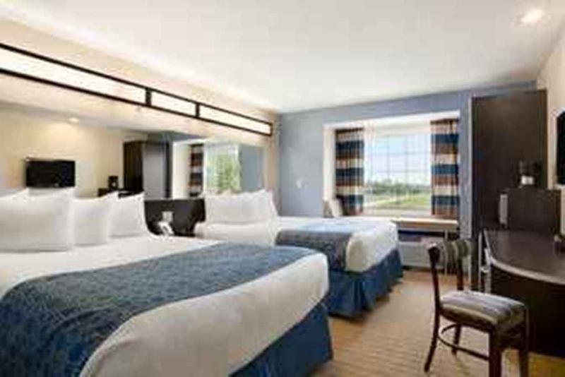 Microtel Inn & Suites Belle Chasse מראה חיצוני תמונה